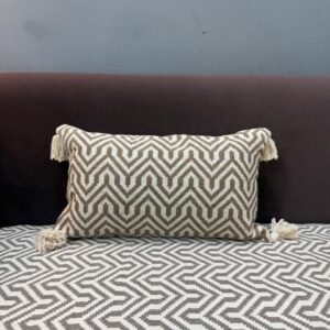 luxury-damask-jacquard-cushion-cover close-up-of-woven-geometric-pillow-texture
